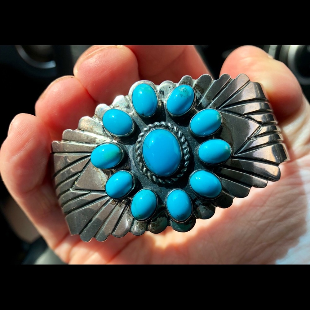 Meet your Posher, Shona